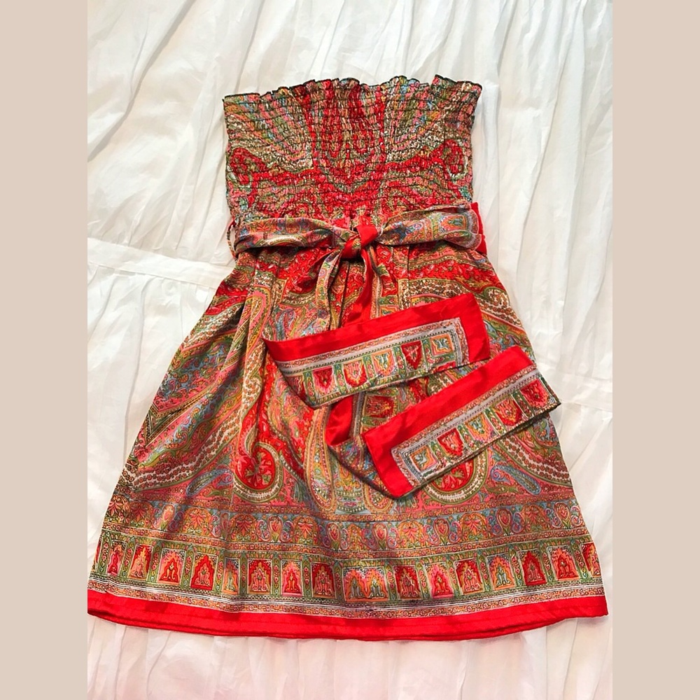 Cute paisley strapless dress or top
